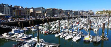 Marina