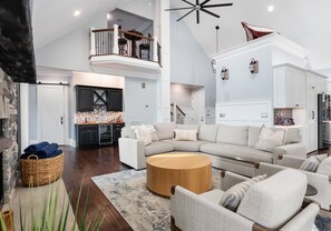 Smart TV, fireplace, table football, ping pong