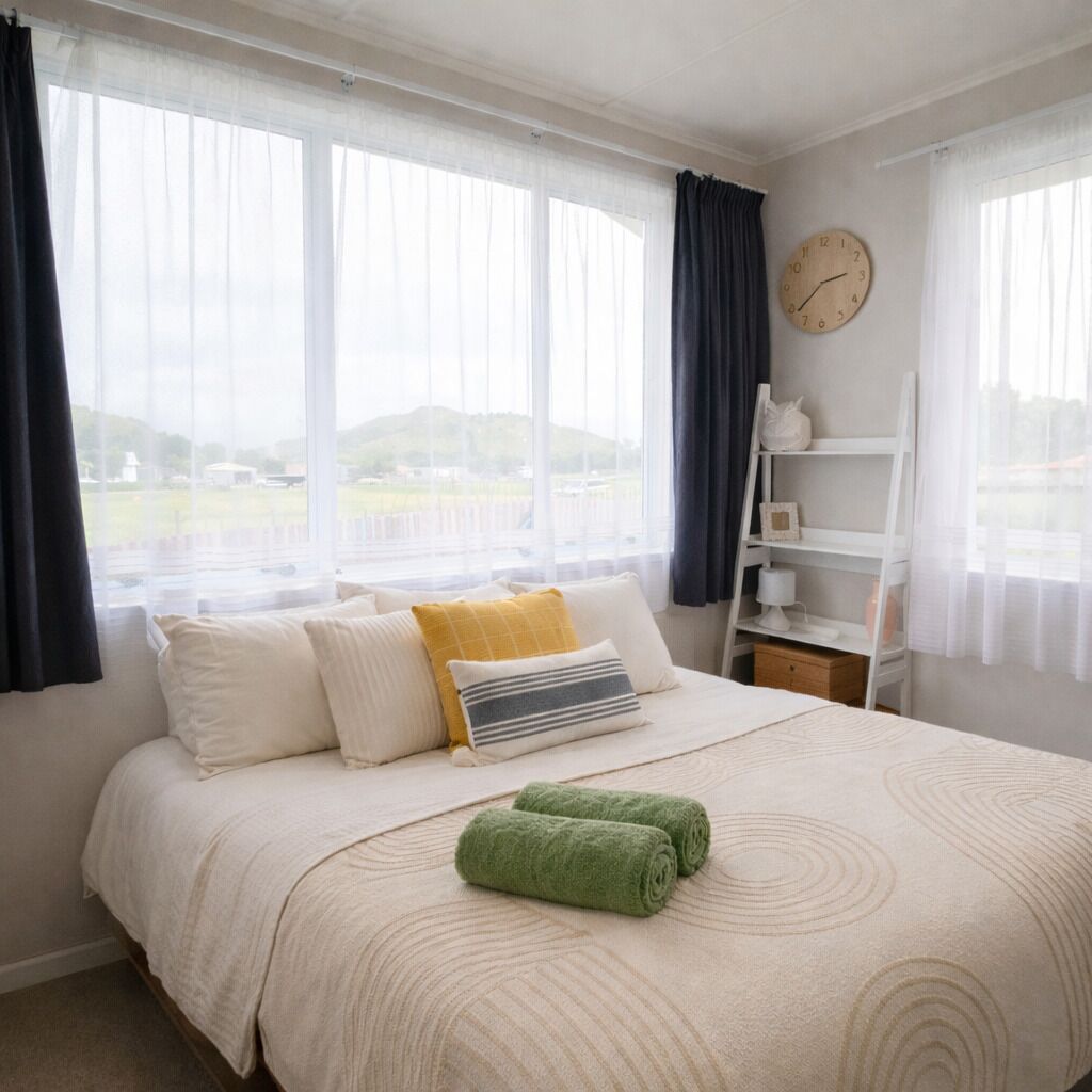 4 bedrooms, iron/ironing board, free WiFi, bed sheets