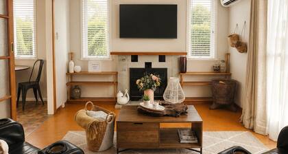 The Coasty Bach | Curated Coastal Comfort