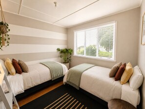 4 Schlafzimmer, Bügeleisen/Bügelbrett, kostenloses WLAN, Bettwäsche