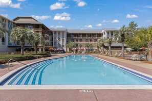 Pool - Redfish Village M2-329 - 3BR/3BA Corner Condo - Sleeps 12 - Community Pool (Blue Mountain Beach)