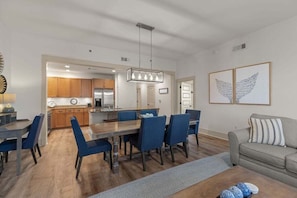Interior - Spacious 3BR Condo | Walk to Beach | Pool, Hot Tub & Balcony Views (Blue Mountain Beach)