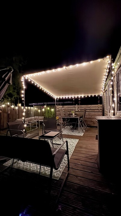 Chalet near the beach in Zeeland - perfect for water sports, cycling & relaxation