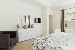 6 bedrooms, WiFi, bed sheets