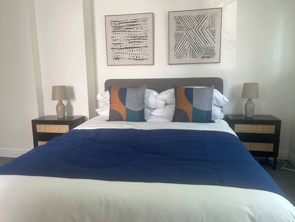 2 bedrooms, iron/ironing board, travel crib, internet