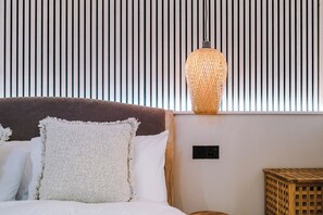 1 bedroom, iron/ironing board, internet, bed sheets - Unique luxury garden apartment in Northenden / 2 Guests (Wythenshawe)