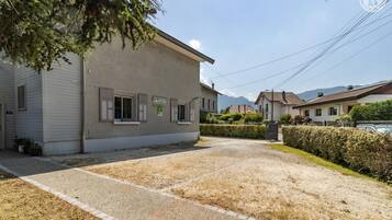 Enceinte de lâhĂ©bergement