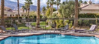 Sky Villa by VARE | Pool, Spa, Gym, Tennis!
