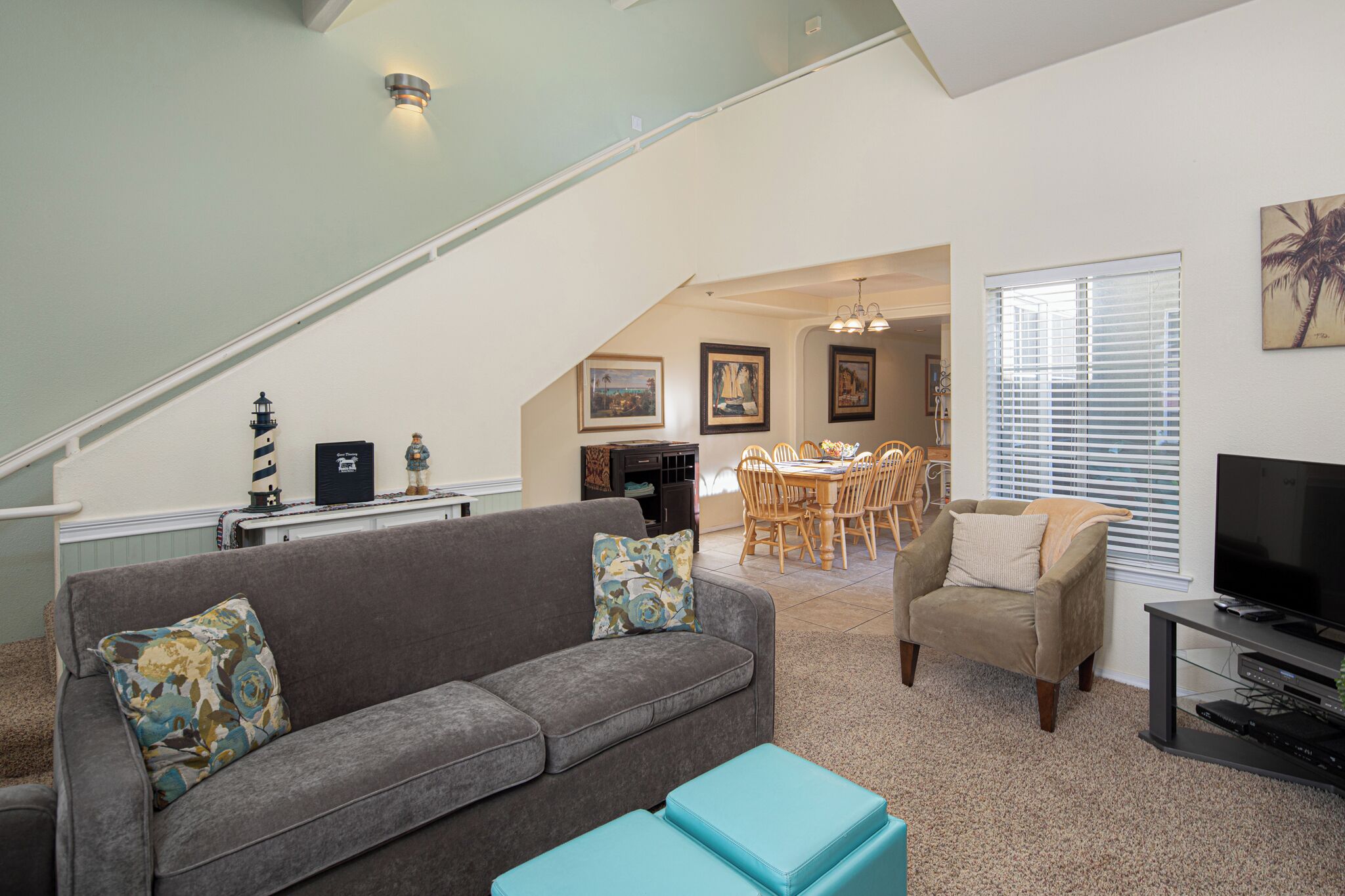 TV, fireplace, DVD player