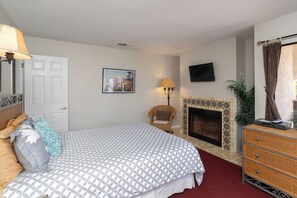 2 bedrooms, iron/ironing board, Internet