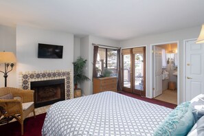 2 bedrooms, iron/ironing board, Internet