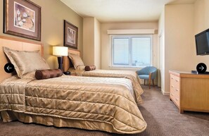 3 bedrooms, iron/ironing board, bed sheets
