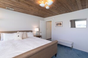 4 bedrooms, iron/ironing board - 839 N 6th (Grover Beach)