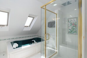 Bathroom - 839 N 6th (Grover Beach)