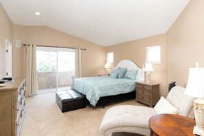 3 bedrooms, iron/ironing board, internet - 1210 Pacific Blvd, in Oceano (Oceano)