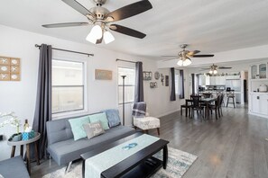 Fireplace - 250 Atlantic City in Grover Beach (Grover Beach)