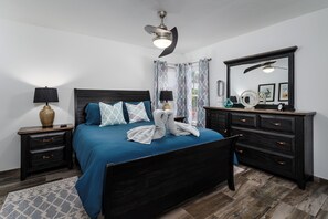 4 bedrooms, iron/ironing board, WiFi, bed sheets