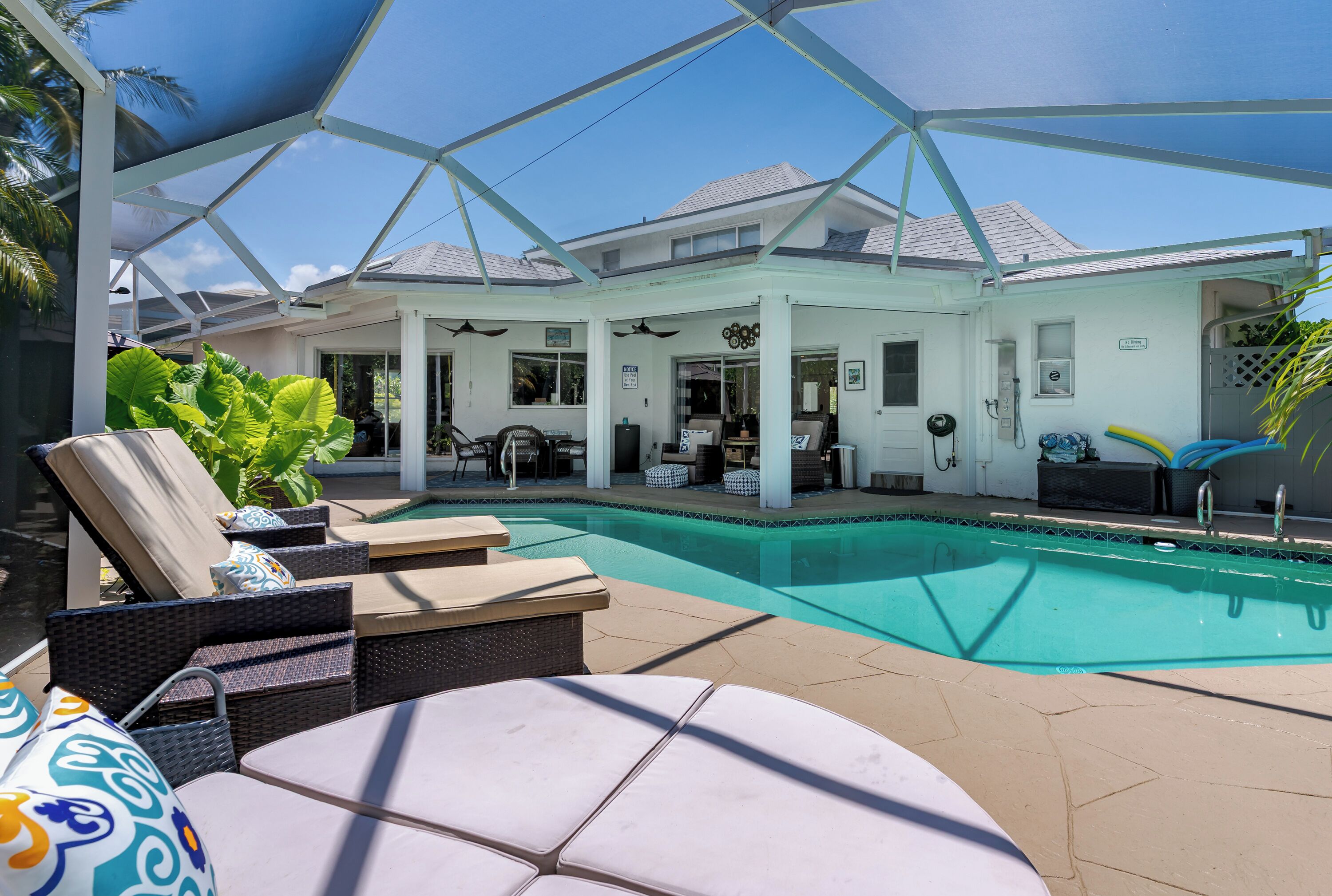 Piscine extérieure, piscine chauffée