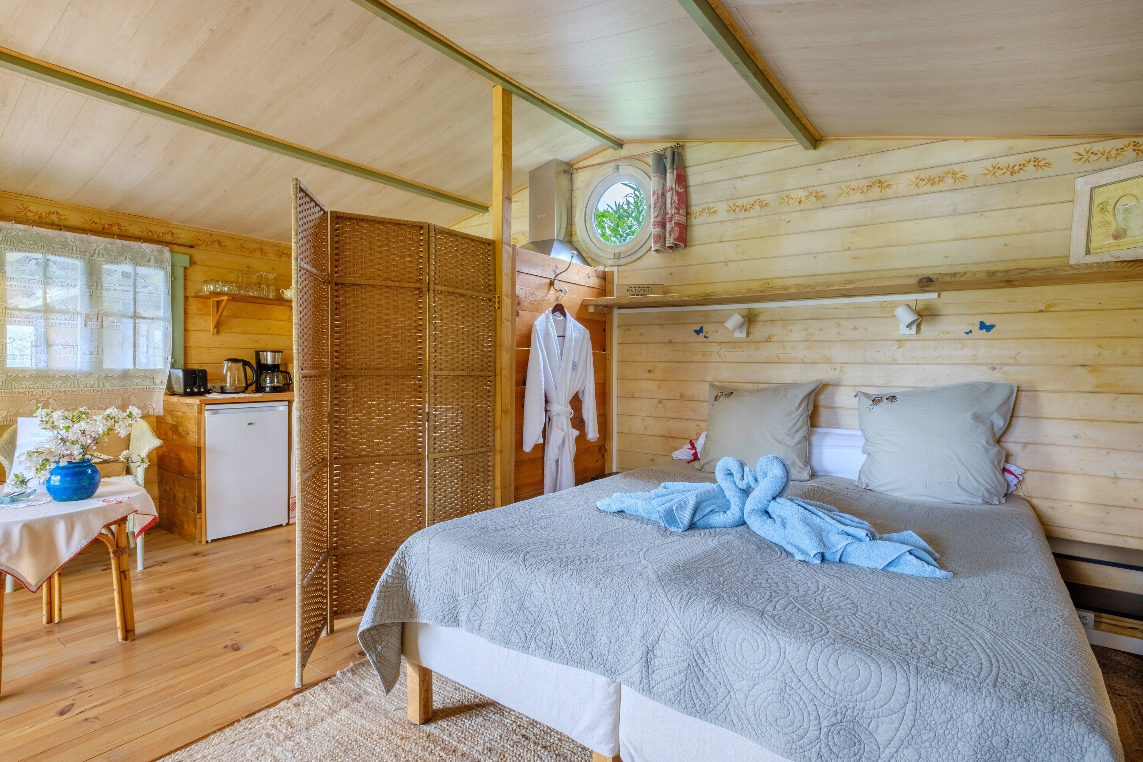 1 Schlafzimmer, Bügeleisen/Bügelbrett, Bettwäsche