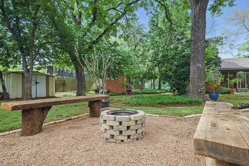 Lone Star Hacienda - Resort-Style Texas Charm