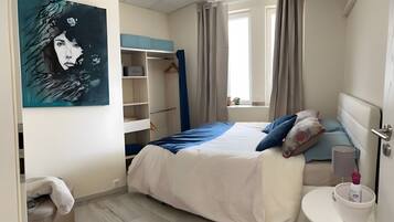 1 bedroom, iron/ironing board, free WiFi, bed sheets