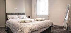 1 Schlafzimmer, Bügeleisen/Bügelbrett, Internetzugang, Bettwäsche