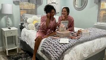 1 chambre, fer et planche Ă repasser, Wi-Fi gratuit, draps fournis