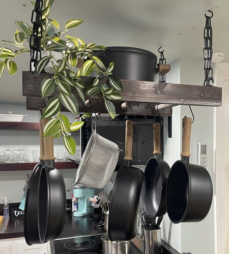 Private Hot Tub -Tiny House - Kids Play Area, and Fire Pit