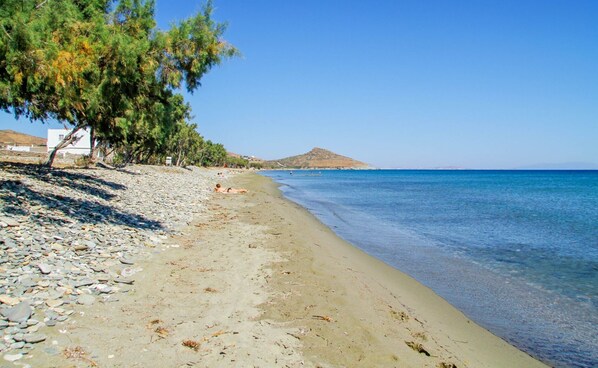 Una playa cerca