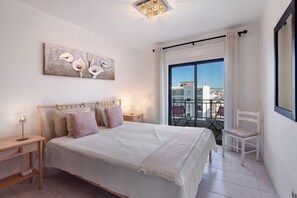 1 bedroom, iron/ironing board, free WiFi, bed sheets