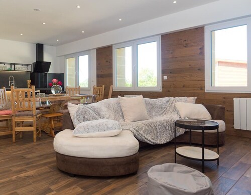 Maison de vacances 'La Clé Du Vercors' avec vue sur les montagnes, terrasse privée et Wi-Fi