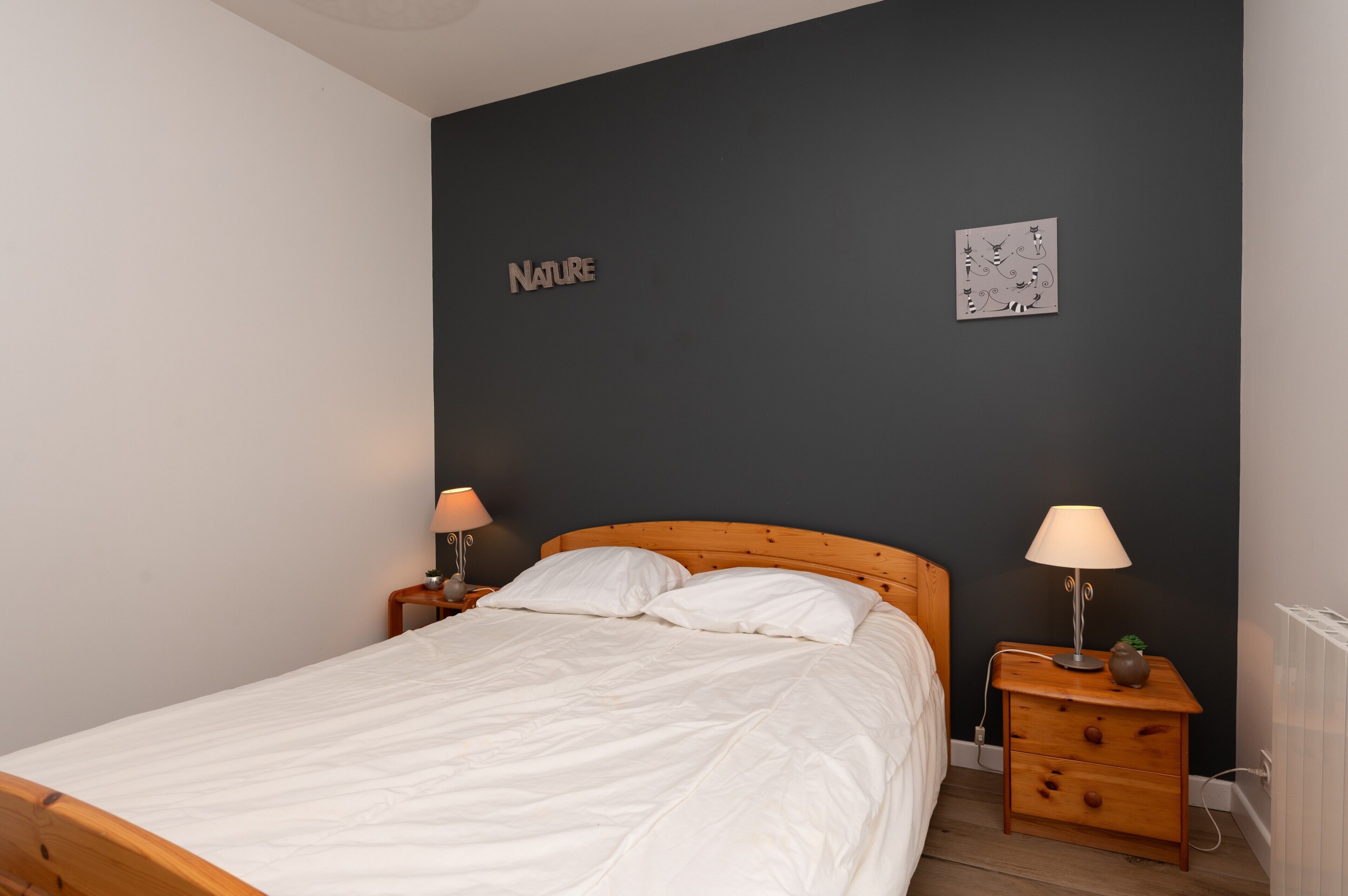 2 Schlafzimmer, Bügeleisen/Bügelbrett, Bettwäsche