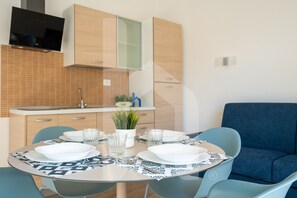Dining - Residence Venus, Interior 11 (Alba Adriatica)