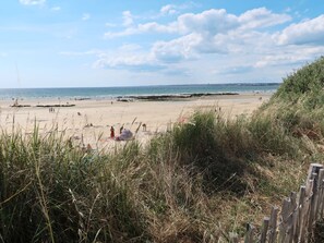 Tæt på stranden