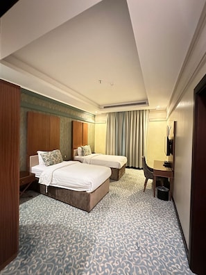 Free WiFi, bed sheets