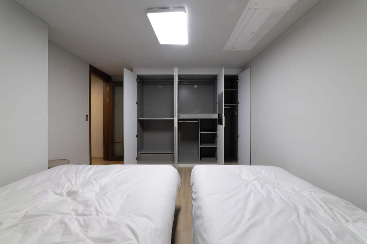 Junior Suite | Blackout drapes, free WiFi, bed sheets