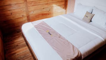Family Cottage, Mountain View | 1 bilik tidur, meja, ruang kerja komputer riba, kalis bunyi