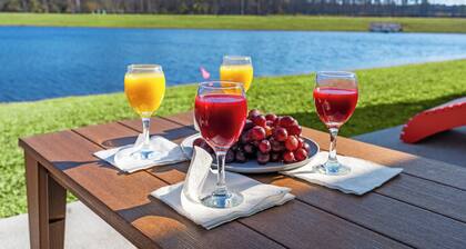 Central location Modern Lakefront 2 king-Suite 3 Bedroom 3 Full Bathroom