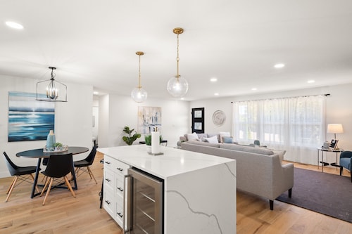 Holly View Haven- Charming 3-bedroom house with WiFi, AC in Damascus