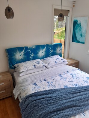 3 chambres, fer et planche à repasser, Wi-Fi gratuit, draps fournis