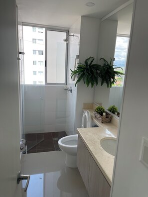 Håndklæder, Sæbe, Toiletpapir