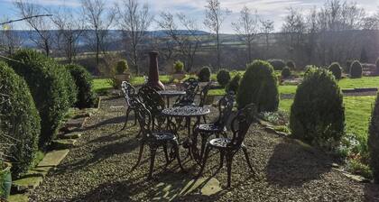 The Cottage at Peers Clough Farm