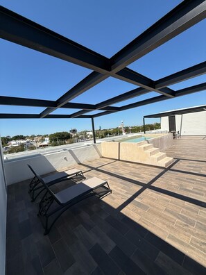 Terrace/patio - Apartment with Private Rooftop. Start your adventure here at Zefira - 2BR. (Mérida)