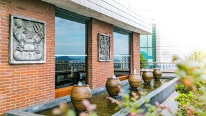 Unclassified image, 5 of 28, button - SSAW Boutique Hotel Shaoxing Ancient Town (Shaoxing)