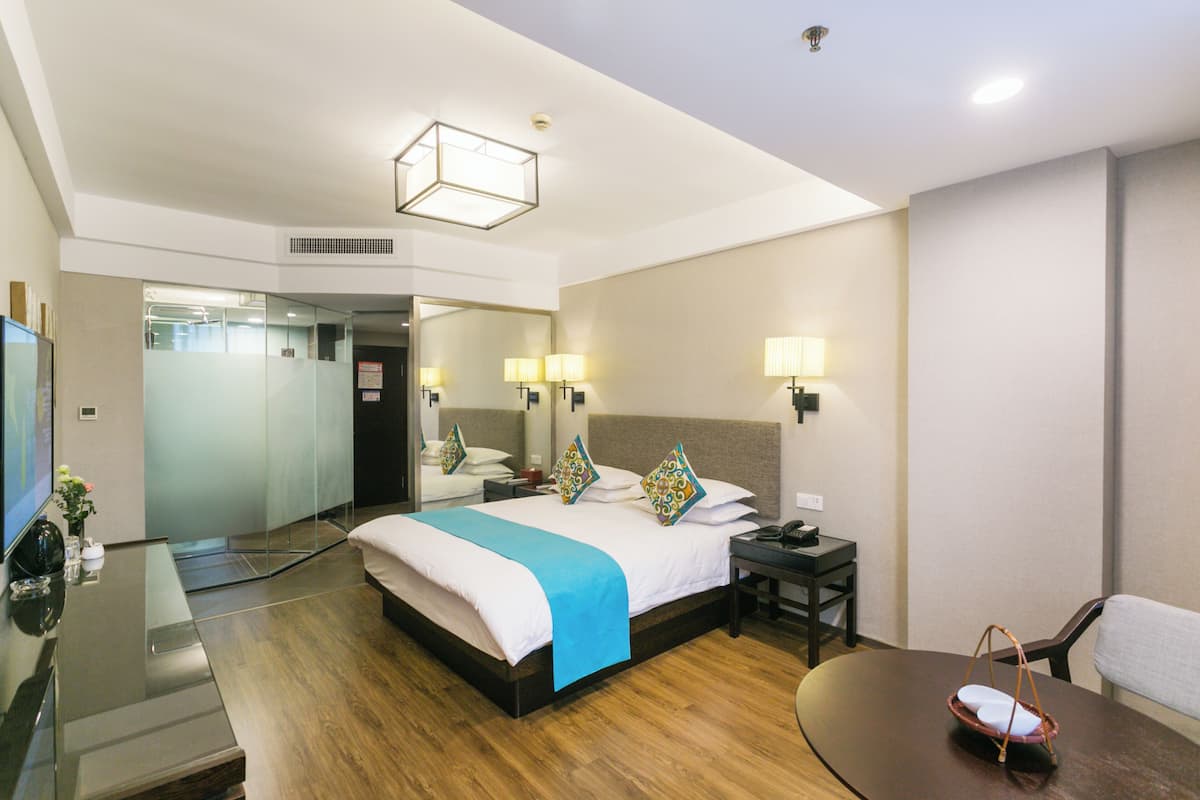Elite Single Room | Free WiFi