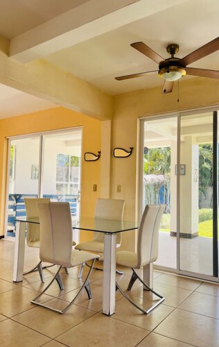 Summer House Azul