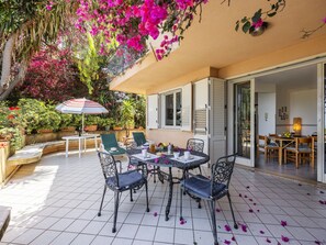 Outdoor dining - Cicladi Anafi by Interhome (Santa Flavia)