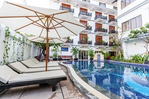 Indoor pool, outdoor pool