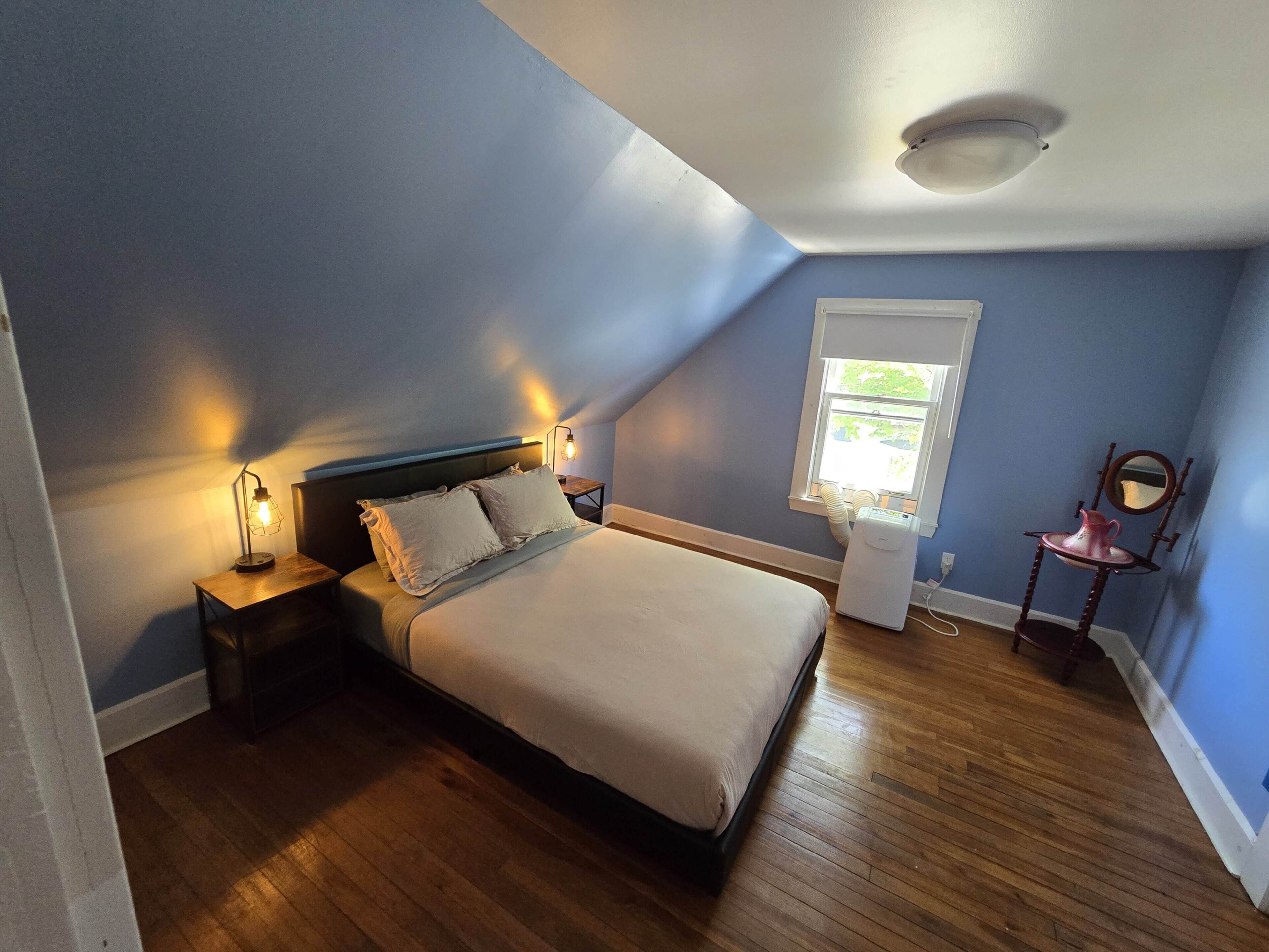 4 habitaciones, tabla de planchar con plancha y wifi gratis 